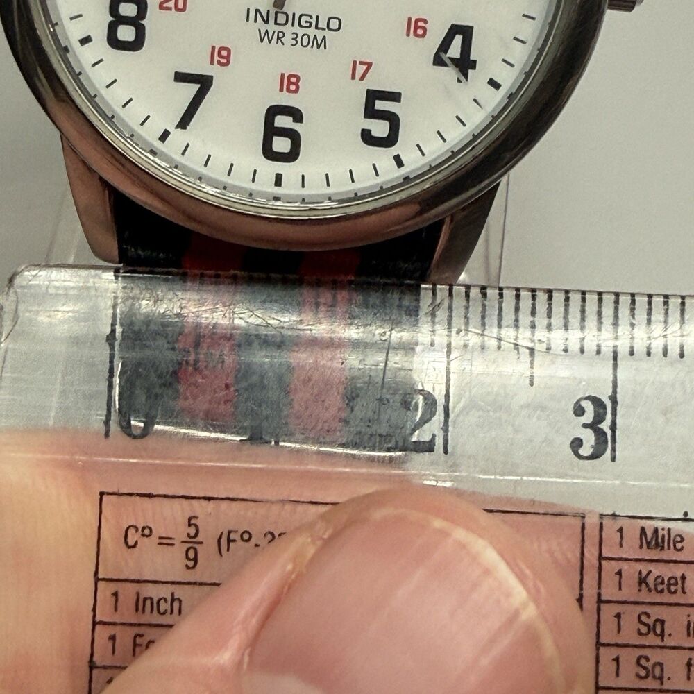 Timex Easy Reader T20461 Men's 35mm Watch Black Red Nylon EUC - Picture 12 of 12